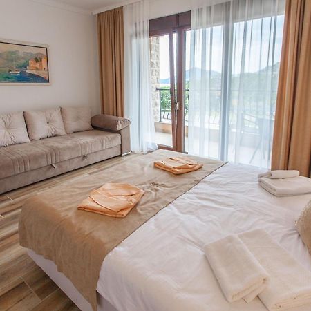 Rosmarino Lägenhet Sveti Stefan Exteriör bild