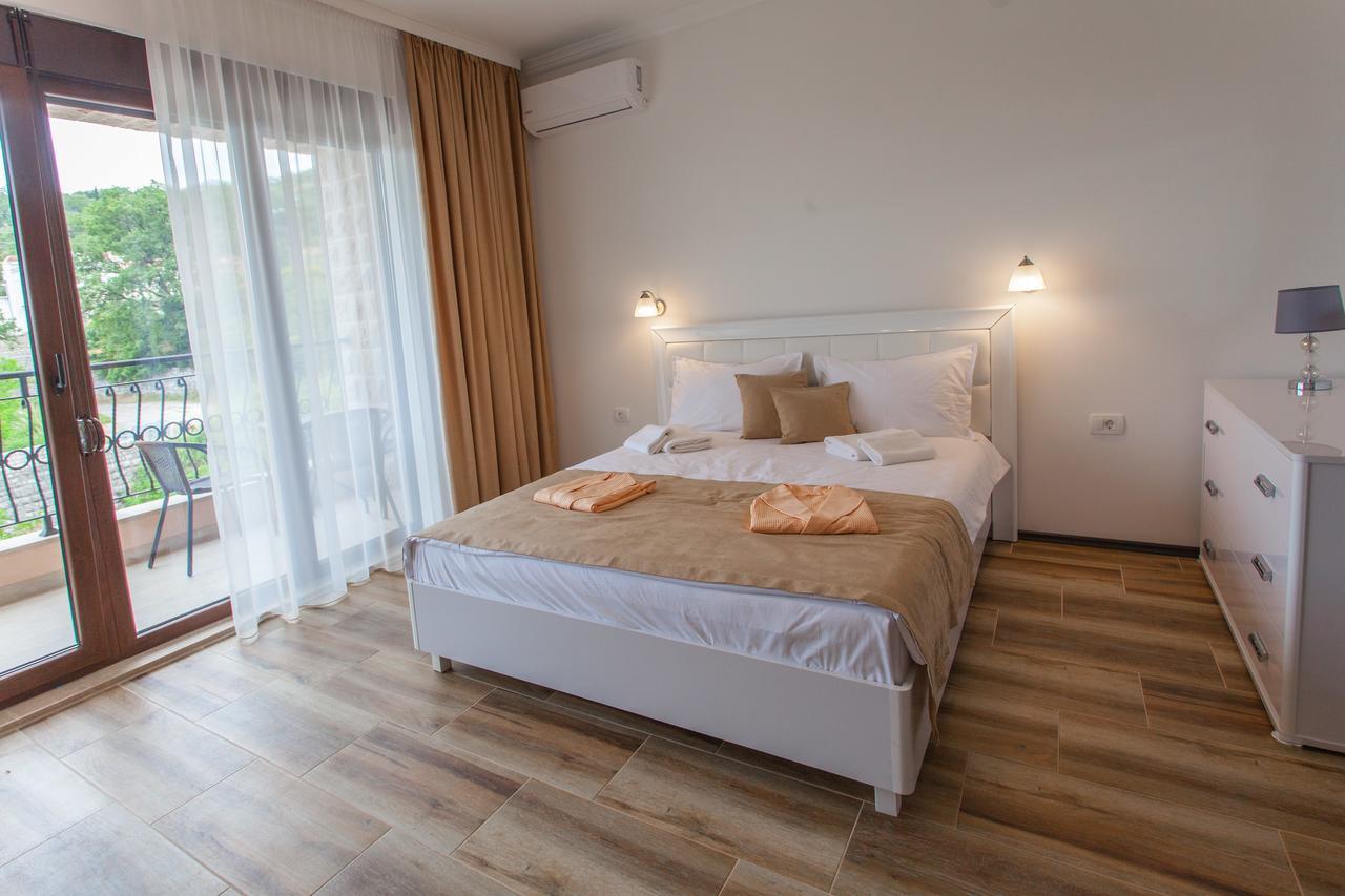 Rosmarino Lägenhet Sveti Stefan Exteriör bild