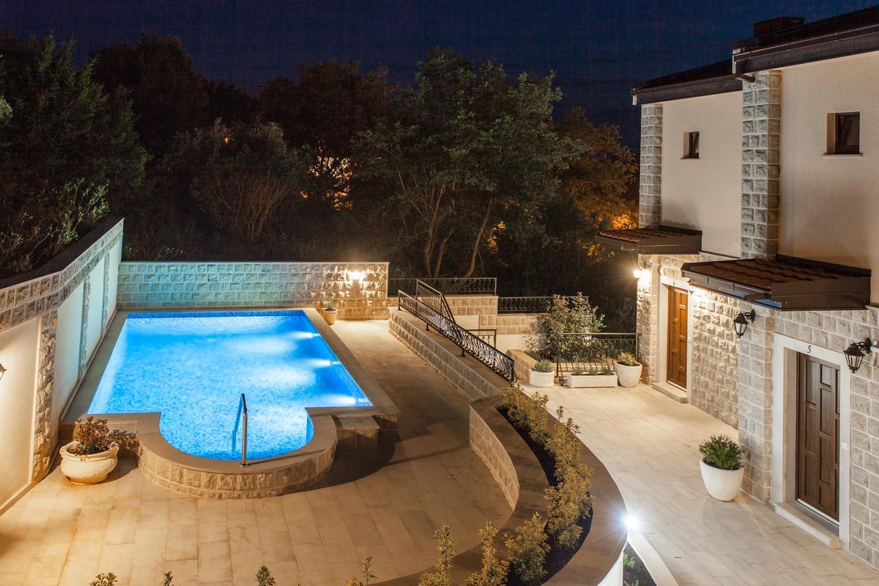 Rosmarino Lägenhet Sveti Stefan Exteriör bild