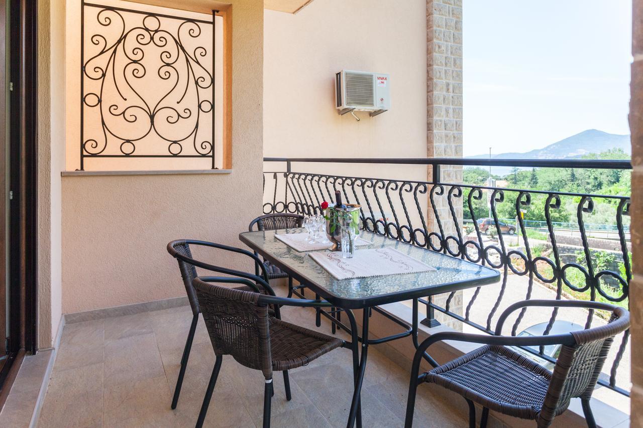 Rosmarino Lägenhet Sveti Stefan Exteriör bild