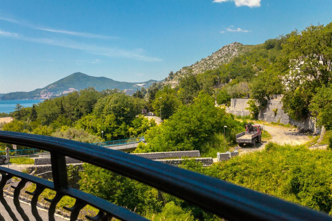 Rosmarino Lägenhet Sveti Stefan Exteriör bild