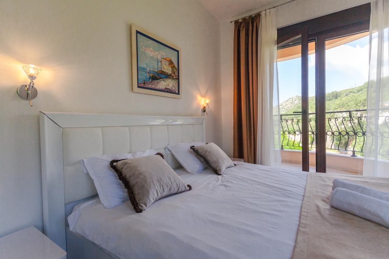 Rosmarino Lägenhet Sveti Stefan Exteriör bild
